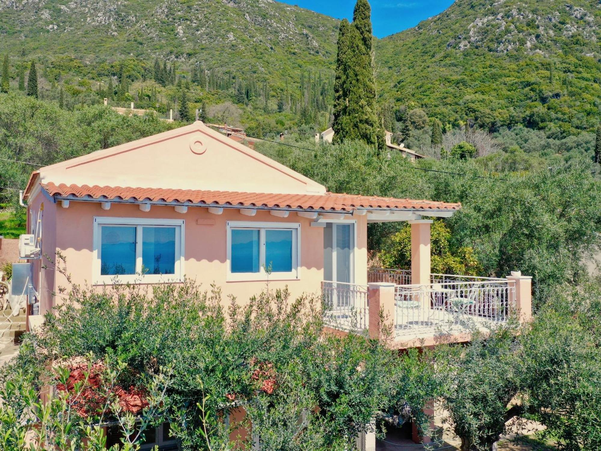 Villa Evmaria With Private Swimming Pool Szpartílasz Kültér fotó